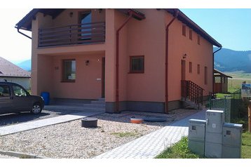 Slovacia Privát Partizánska Ľupča, Exteriorul